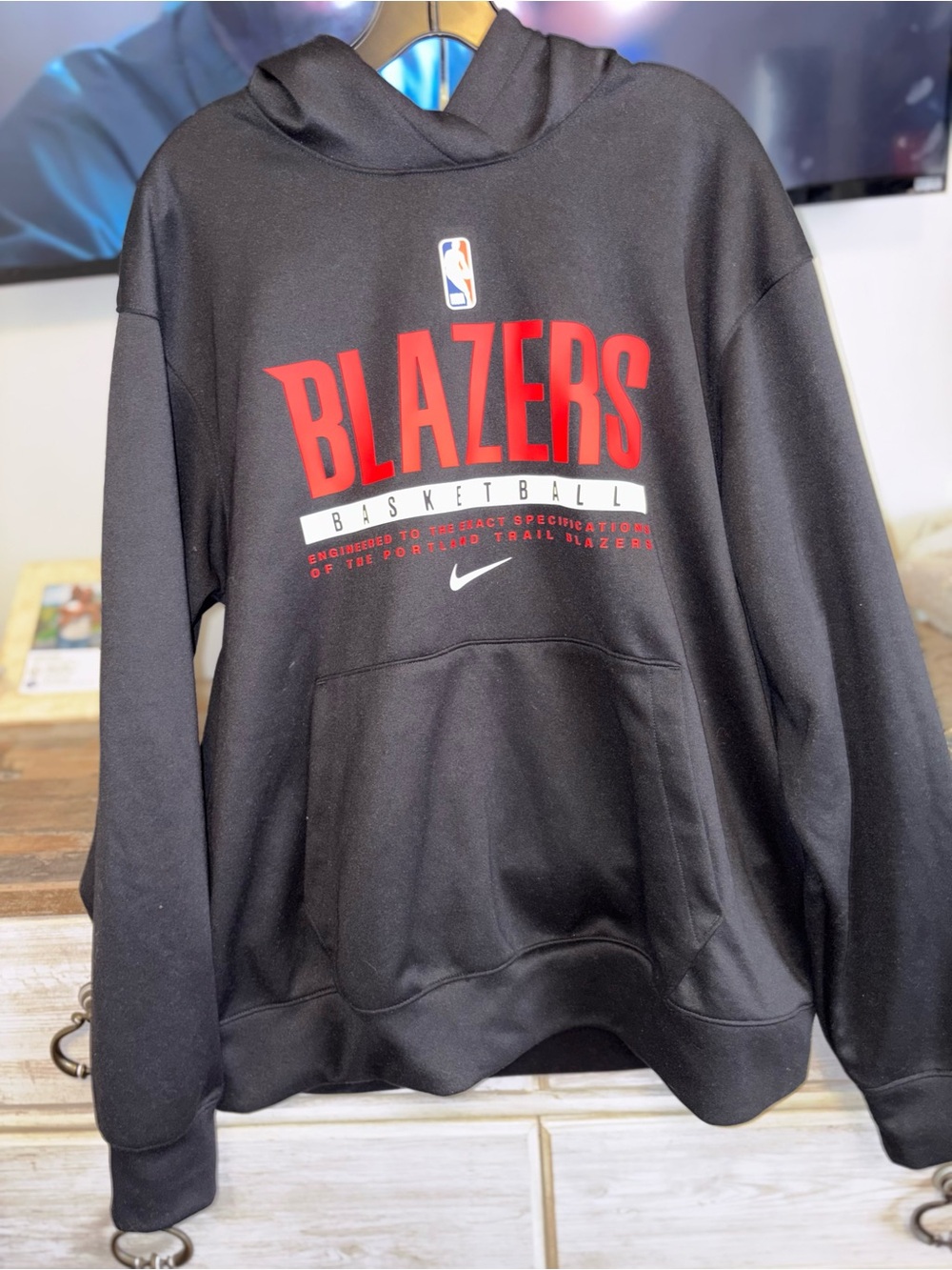 Nike Black and Red Blazers Crewneck Hoodie - Men's